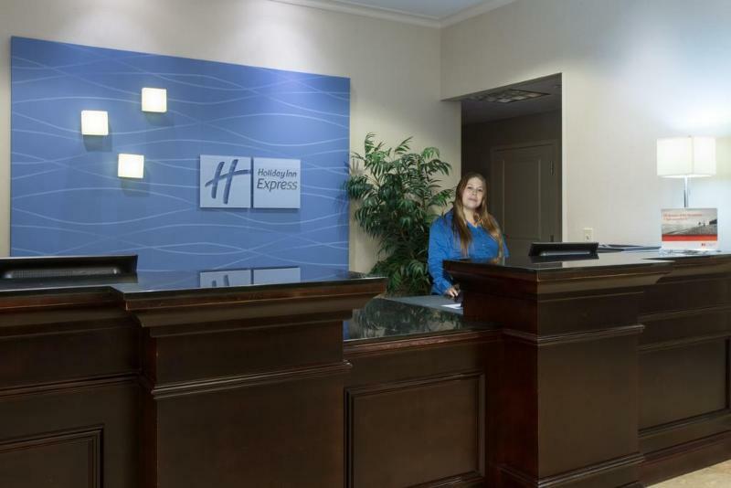 Holiday Inn Express Hotel & Suites Fort Pierce West Bagian luar foto